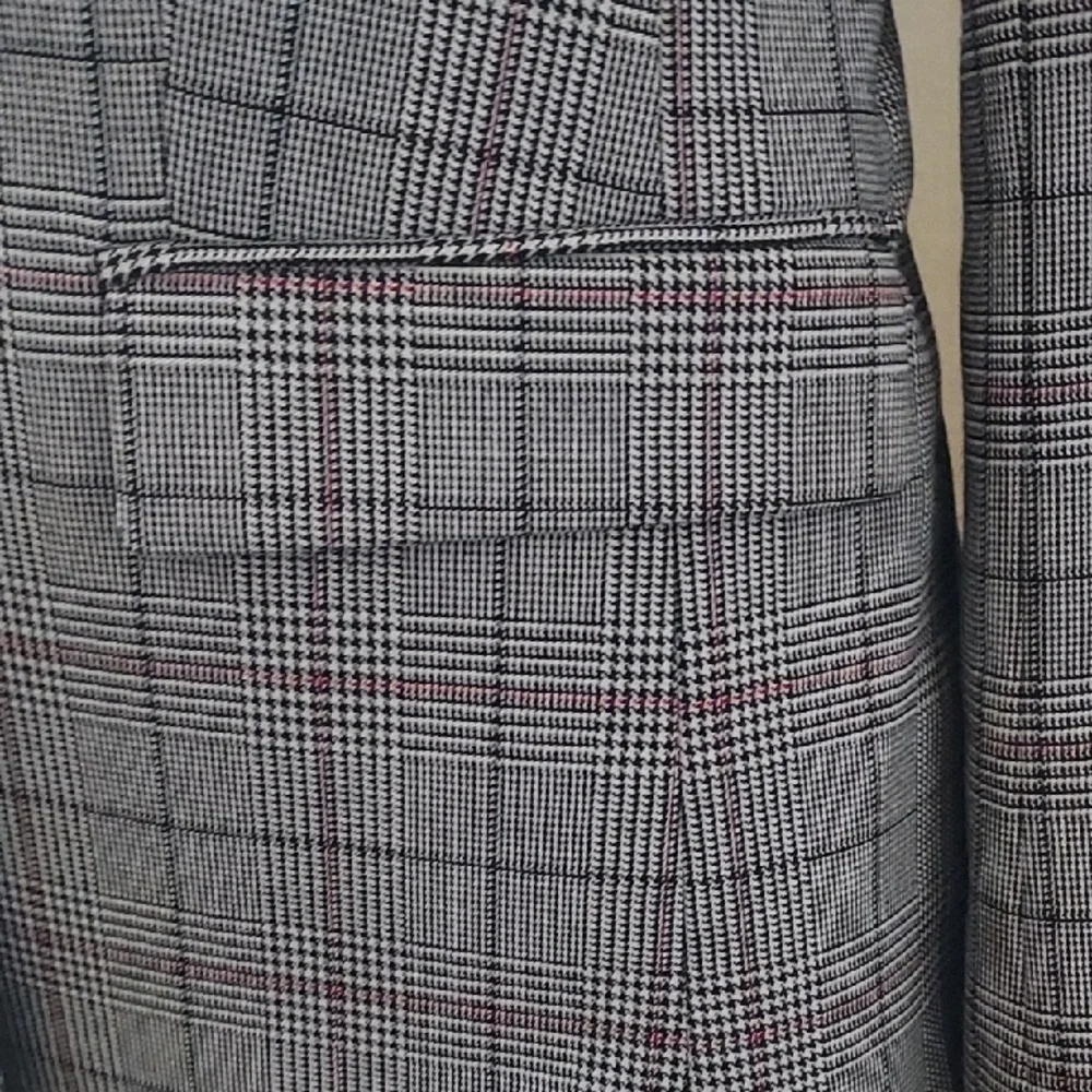 H&M Plaid Blazer - Picture 4 of 6